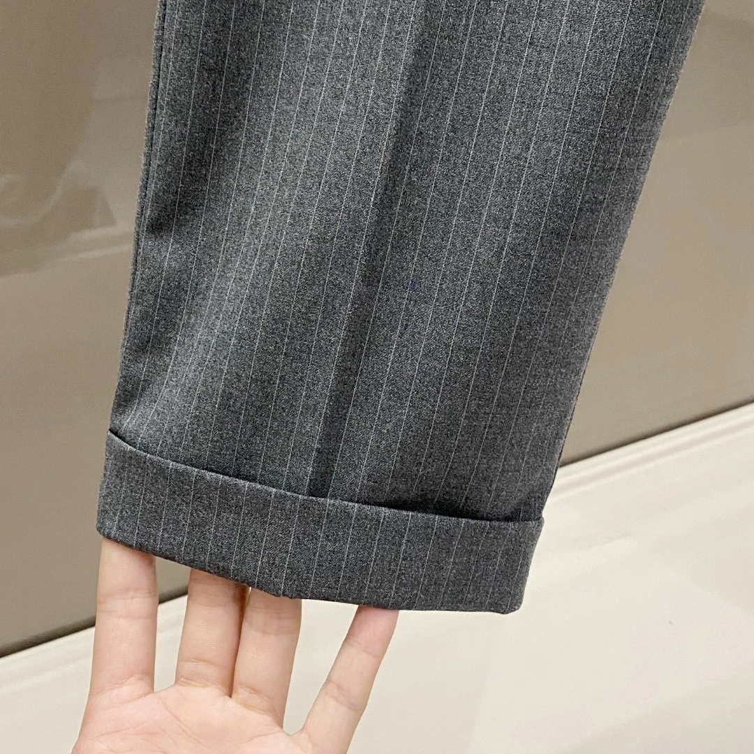 wg.luxury- 2ru9588o wool item:D-F54I0103
